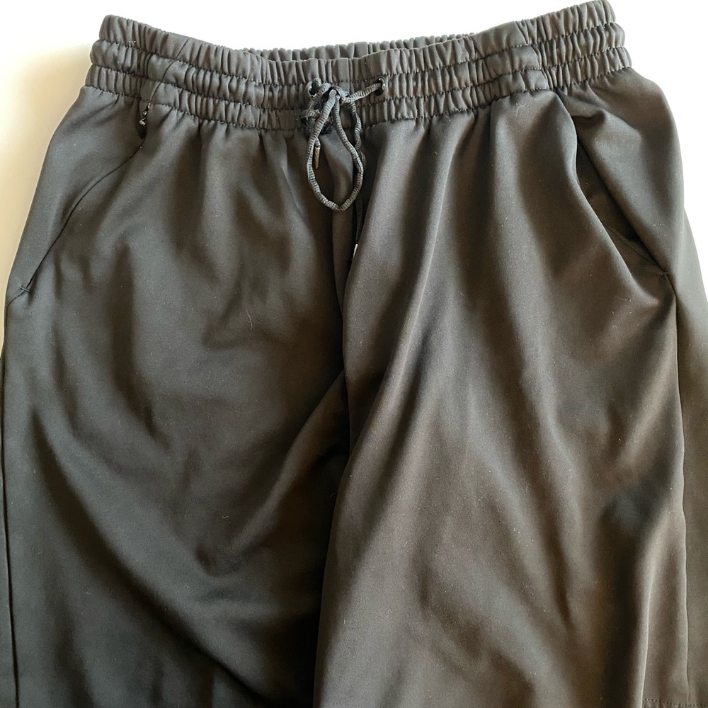 Michael Strahan Men’s Black Shorts Large